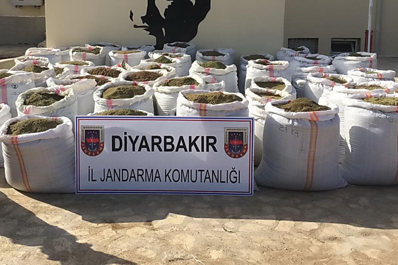 Diyarbakır'da 2 bin kilo esrar ele geçirildi